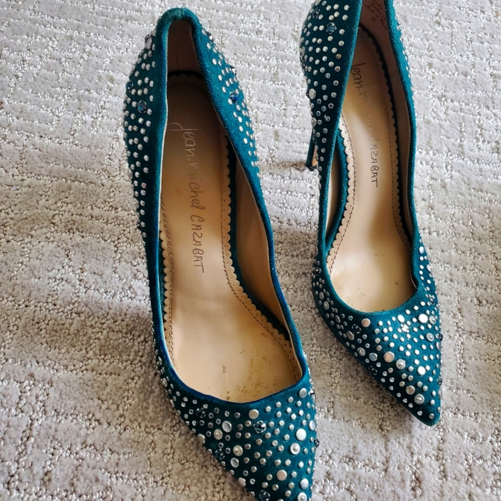 High heels 👠